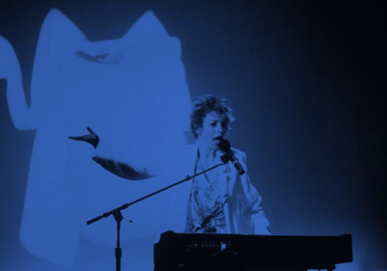 Come Together: Laurie Anderson's Home of the Brave (U) +